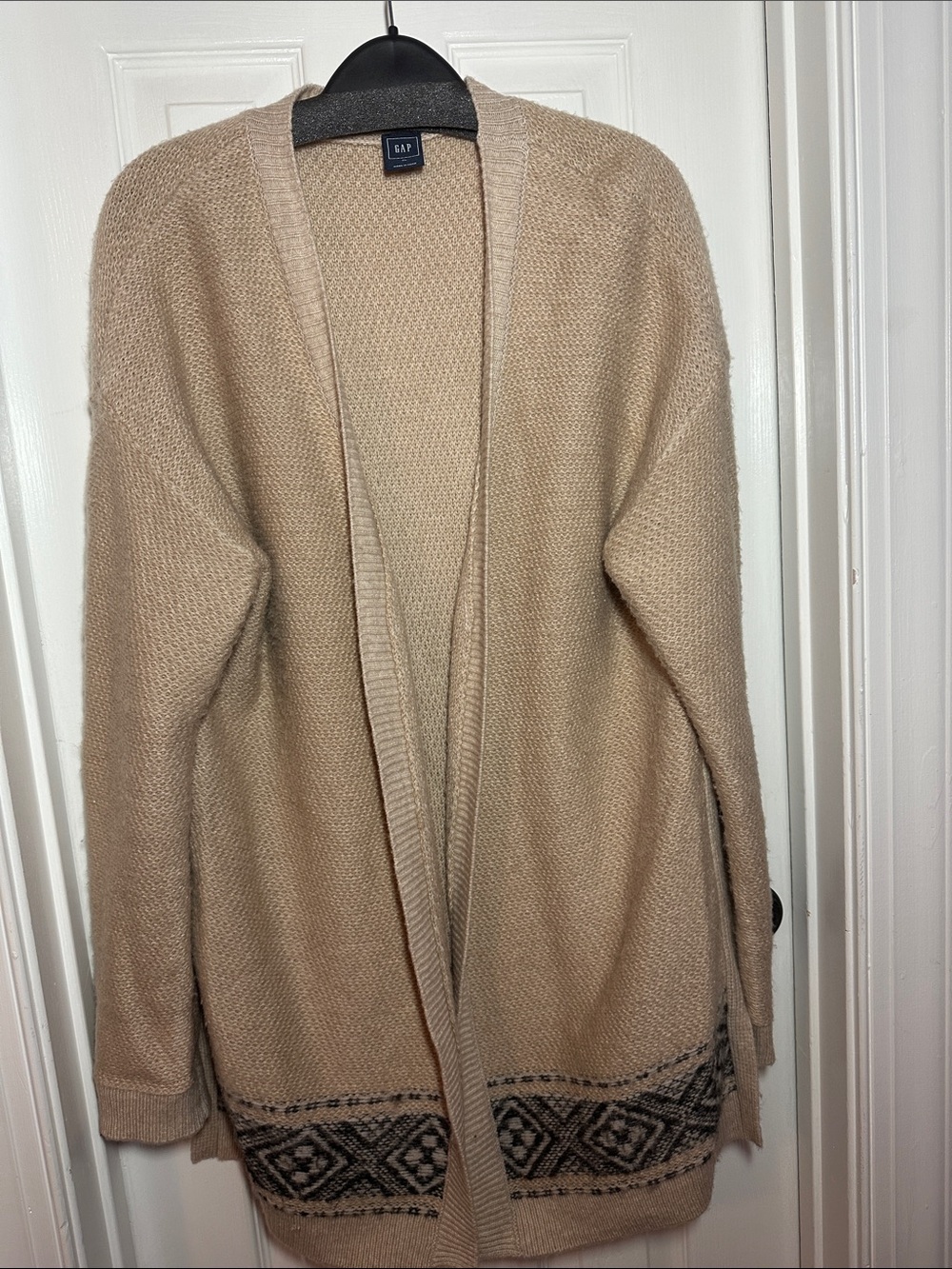 GAP Beige Open-Front Knit Cardigan with Geometric Hem. 0036